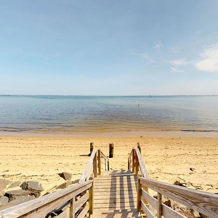 Blue Cottage & Beach Condo Provincetown Room photo